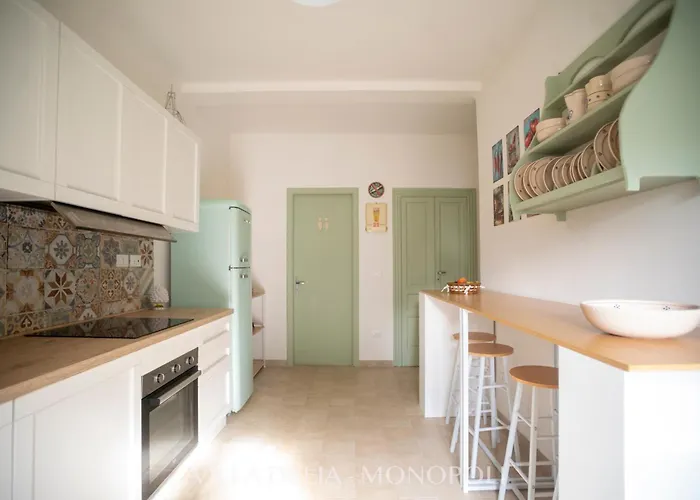 Delia In Campagna 펜션 모노폴리